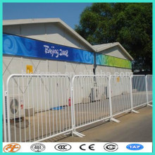 high quality 2.1x1.1m powder coated steel concert barricade